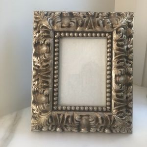 Roma Moulding silver leaf carved picture frame  5" x 7" photo - NEW!